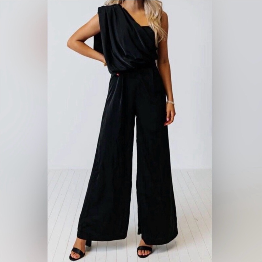 NWT DO+BE One-Shoulder Black Jumpsuit